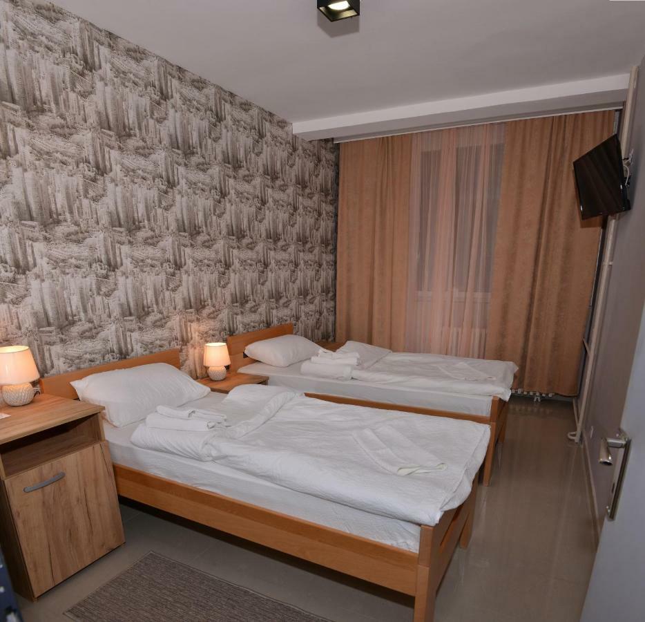 Knjazevac Hotel Timok المظهر الخارجي الصورة